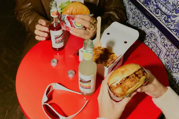 Hermanos Burger Franchise